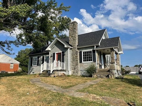 828 W Main St