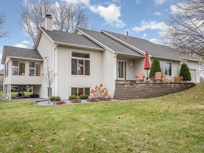11000 36th Pl N, Plymouth, MN, 55441