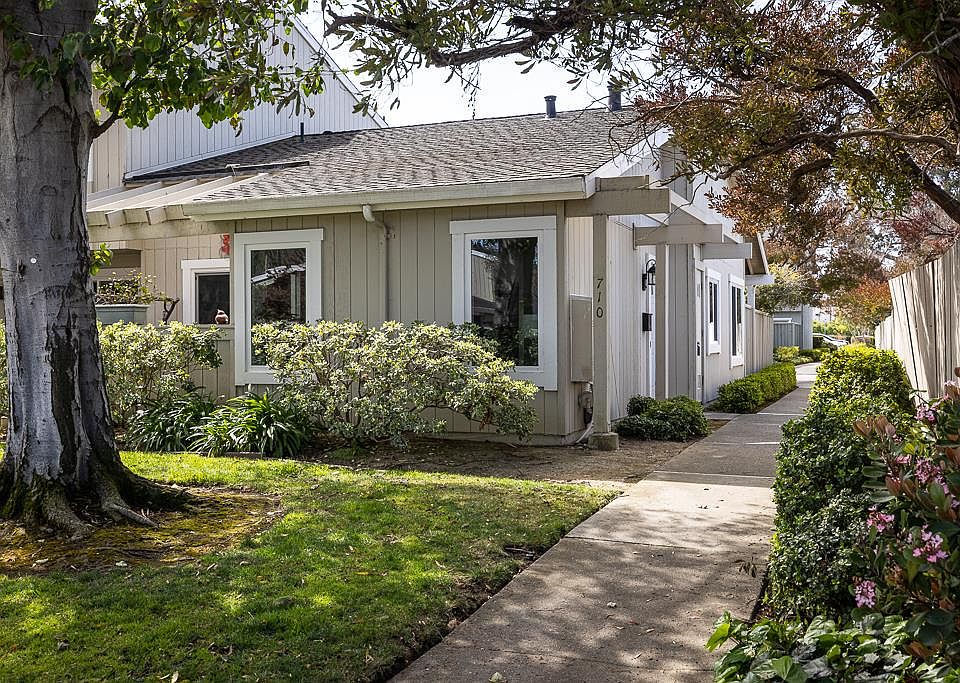 1st image of 710 Comet Dr
