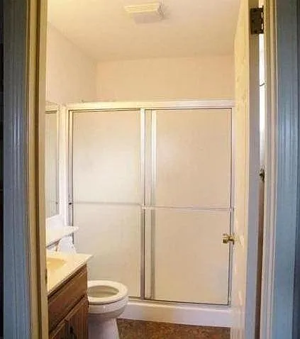 Master bathroom with Shower.