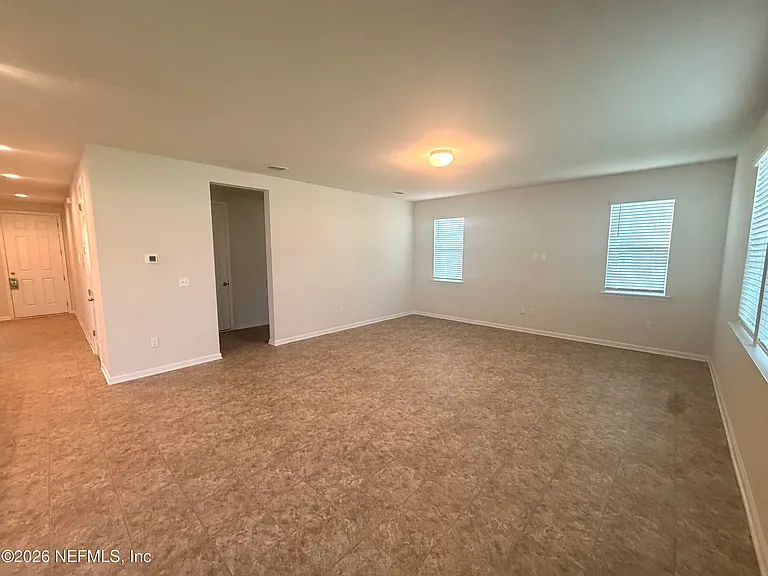 12591 Lake Taylor Ln — Photo 3