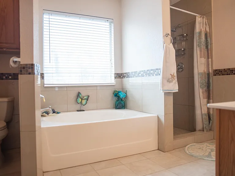 1711 Barbados Dr — Photo 12