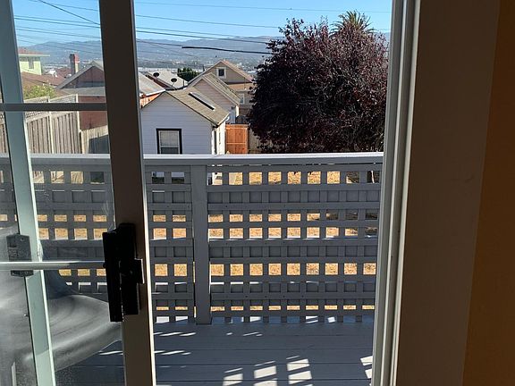 3rd image of 553 Miller Ave