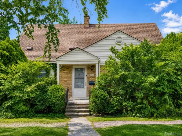 4306 Robinwood Ave, Royal Oak, MI 48073