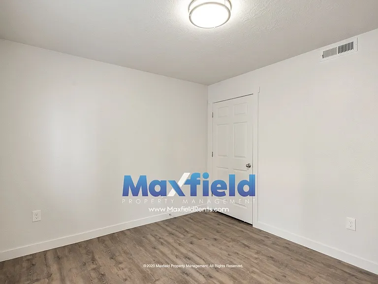 2737 E 750 N #1 — Photo 11
