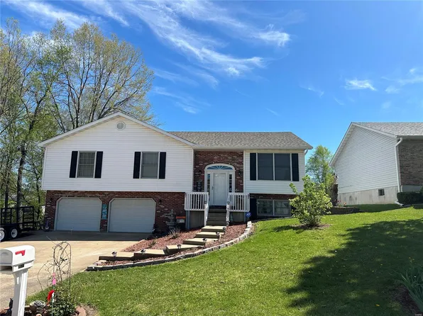 4207 Deer Run Dr, Hannibal, MO 63401