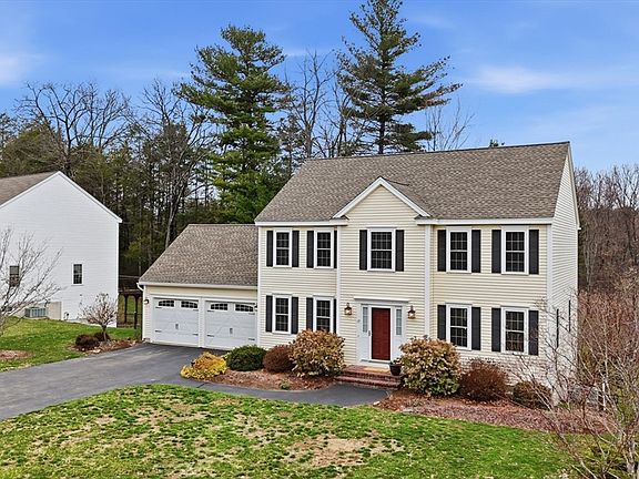 2nd image of 17 Gray Farm Rd