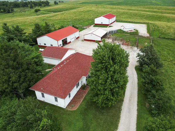 1990 Clover Ave, Creston, IA 50801