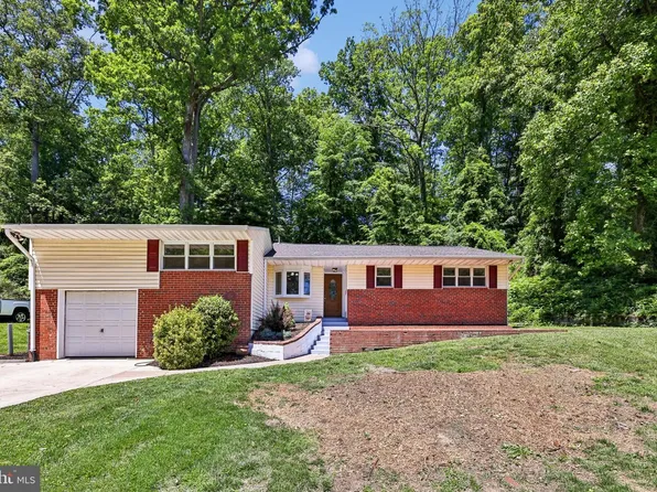 18328 Sharon Rd, Triangle, VA 22172