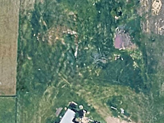 2nd image of 990 Willow Creek Rd