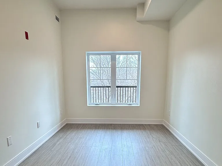 121 Mary St #306 — Photo 18
