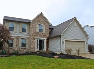 1321 River Trail Dr, Grove City, OH