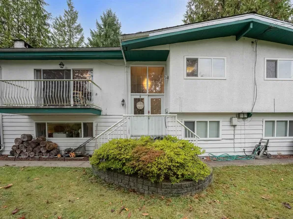 1119 Tuxedo Dr, Pt Moody, BC V3H 1L3