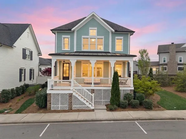 302 Hughes Ln, Franklin, TN 37064