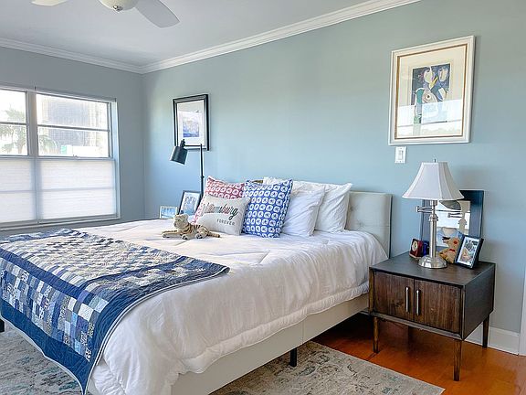 5th image of 2401 Bayshore Blvd Unit 504