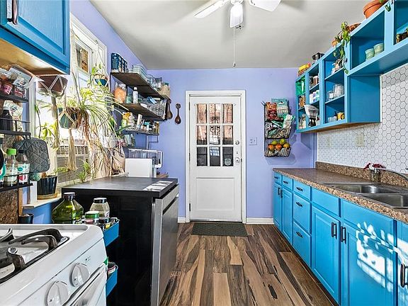 5th image of 6068 Wickfield Dr