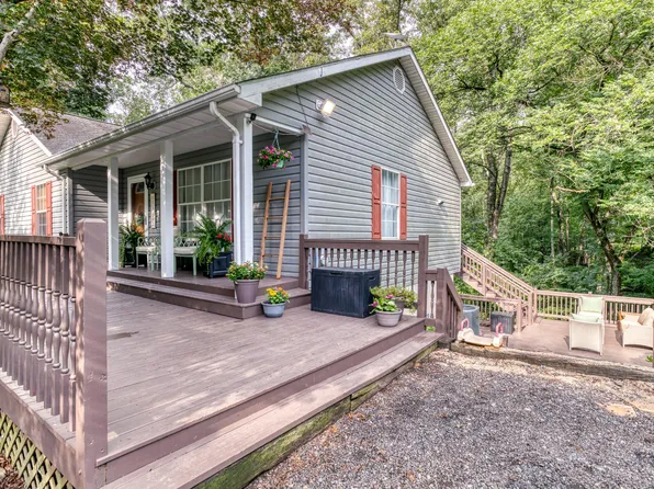3 Grandie Ln, Boston, VA 22713