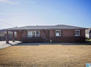 969 6th St, Pleasant Grove, AL 35127