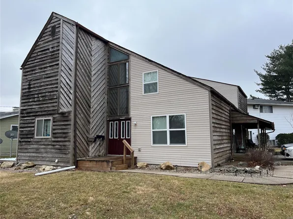 404 N Liberty St, Jerseyville, IL 62052