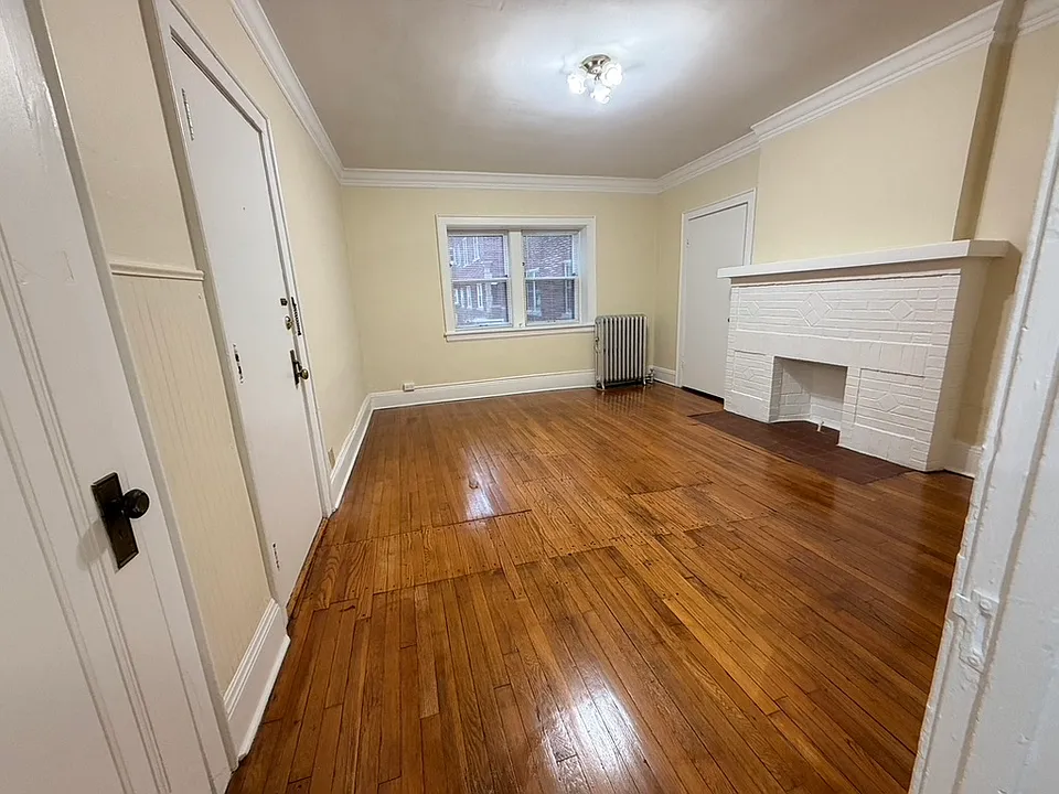 Spacious Living Room