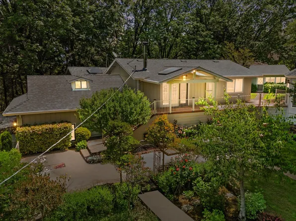 14986 Margot Ln, Pine Grove, CA 95665