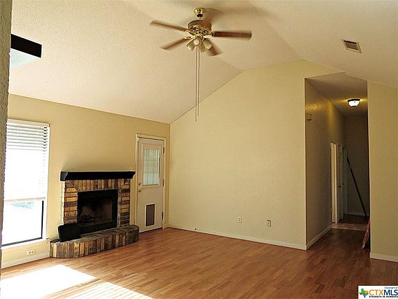 3rd image of 597 N 21st St