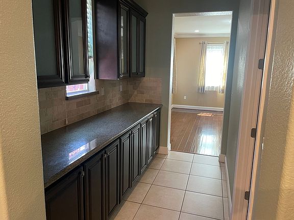 5th image of 255 Mystery Creek Ct