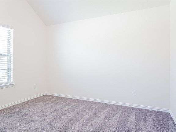 5th image of 5909 Toscana Trce