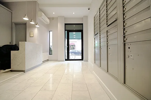 Rented by Bold New York | media 26