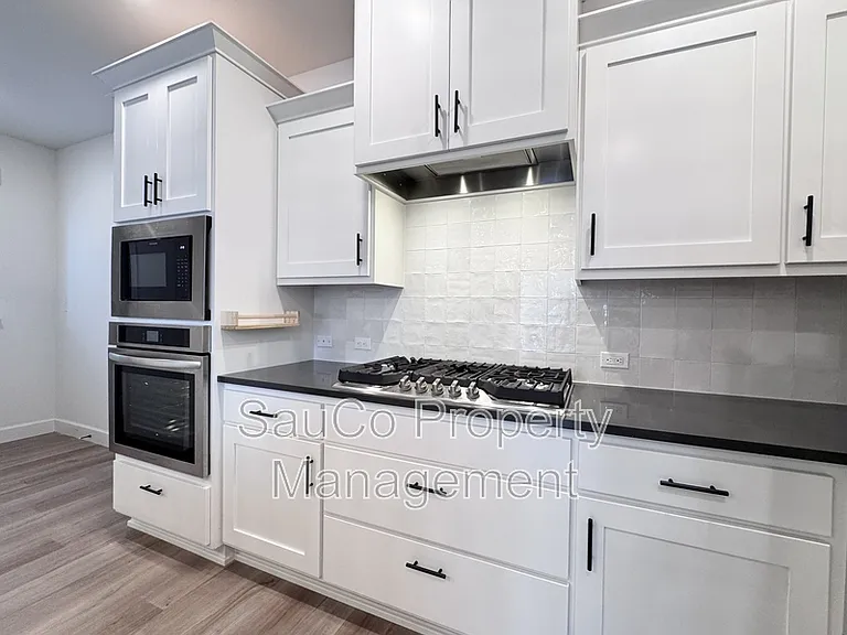 3920 SE 83rd Ave — Photo 6
