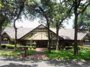 416 Billy Creek Cir, Hurst, TX 76053
