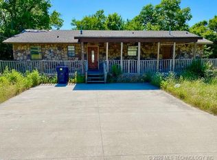 929 N Bluff St, Ada, OK 74820