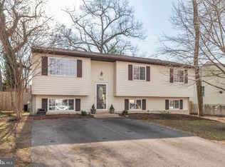 771 205th St, Pasadena, MD 21122