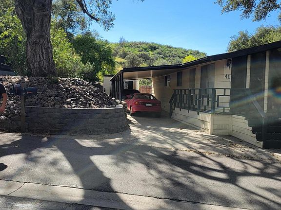2nd image of 41 Old Castle Rd