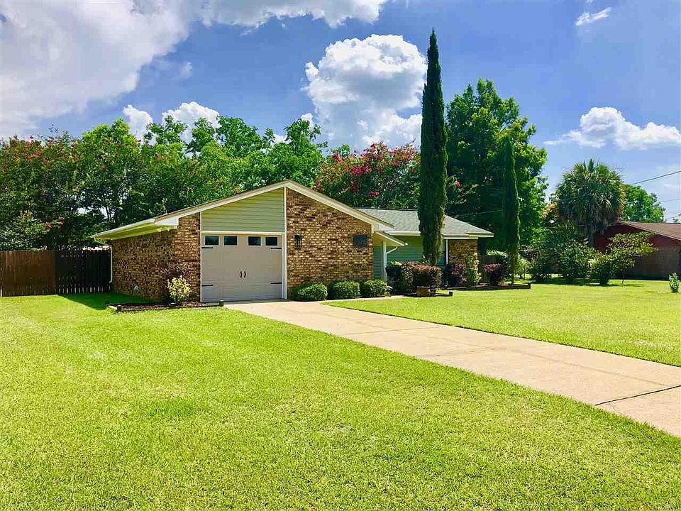 1st image of 6439 Meadow Field Cir