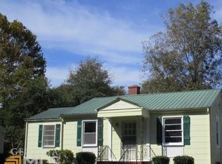 111 Hart Ter, Hartwell, GA 30643