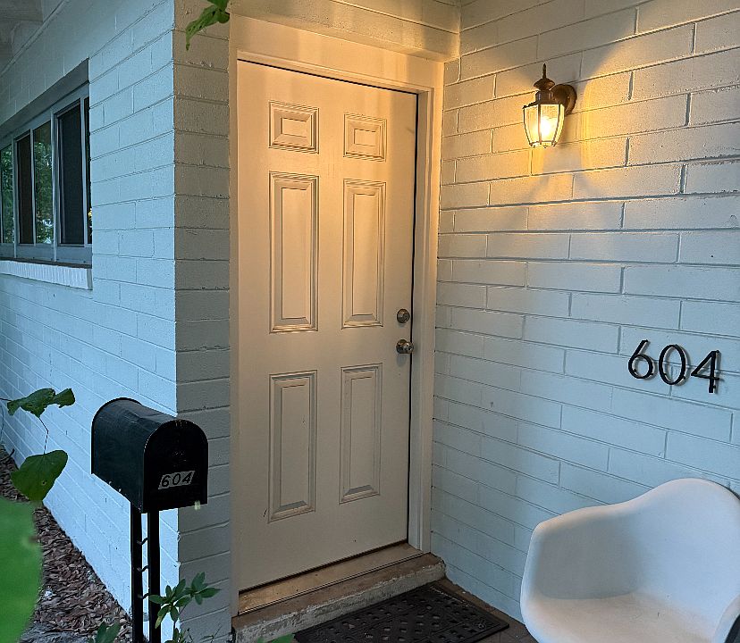Front porch area