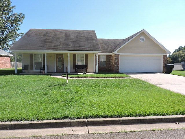 1st image of 313 Northridge Dr