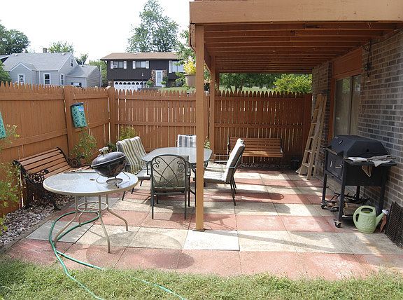 4th image of 9401 S 81st Ave