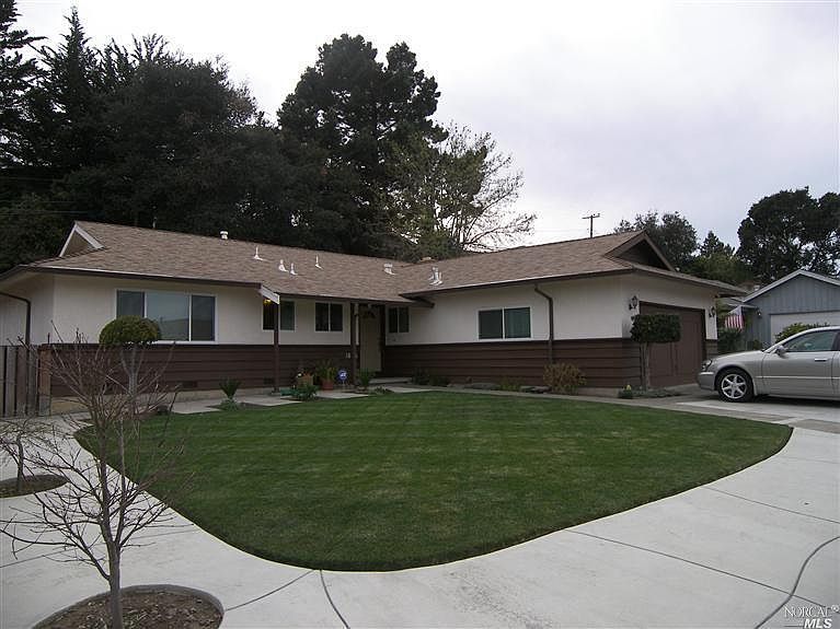 1st image of 1825 Sereno Dr