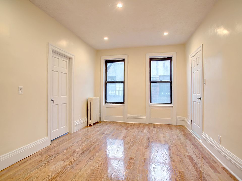 1st image of 160 Claremont Ave APT 4L