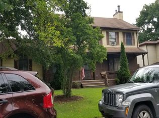 3 Jackson Pl, Moonachie, NJ 07074