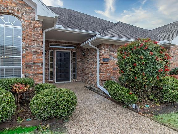 3rd image of 2416 Redfield Dr