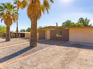7128 E Elbow Bay Dr, Tucson, AZ 85710