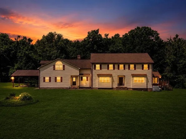 745 Union Ridge Rd, Wartrace, TN 37183