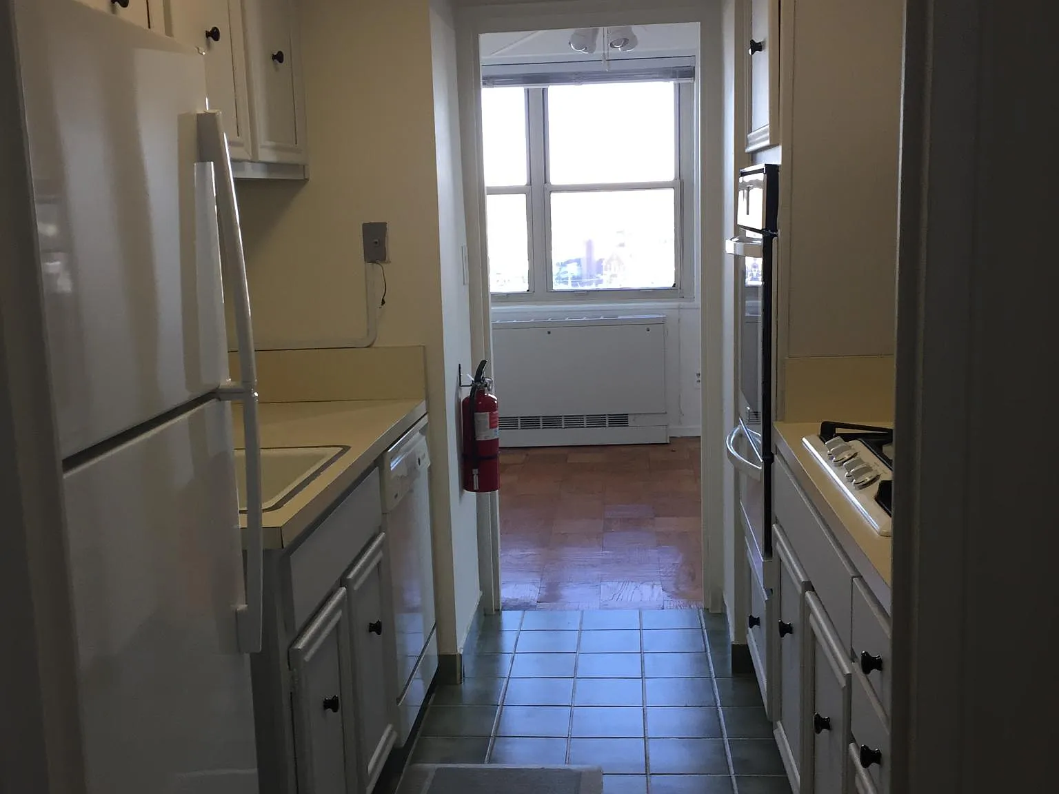 1 bed, $2,850 — Photo 4
