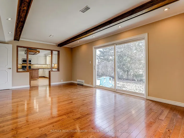 9 Sonata Cres — Photo 16