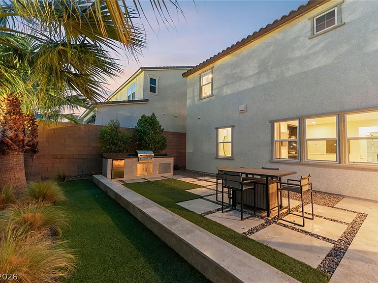 10125 Sequoia Glen Ave — Photo 39