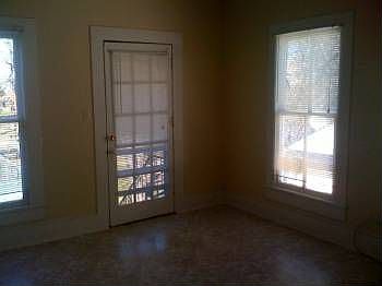 5th image of 215 W Dallas St APT C