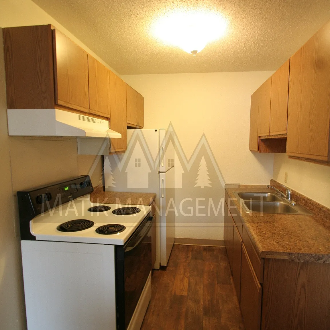 3 bed, $895 — Photo 3